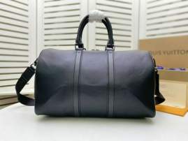Picture of Louis Vuitton Mens Bags _SKUfw103286402fw